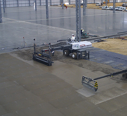 激光整平机、超平地坪